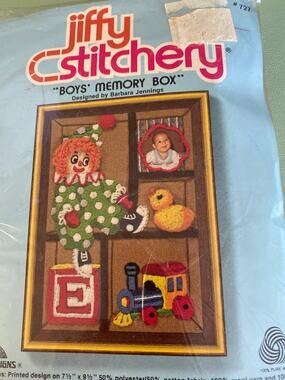 Jiffy Stichery Vintage Crewel Kit "Boys Memory Box"